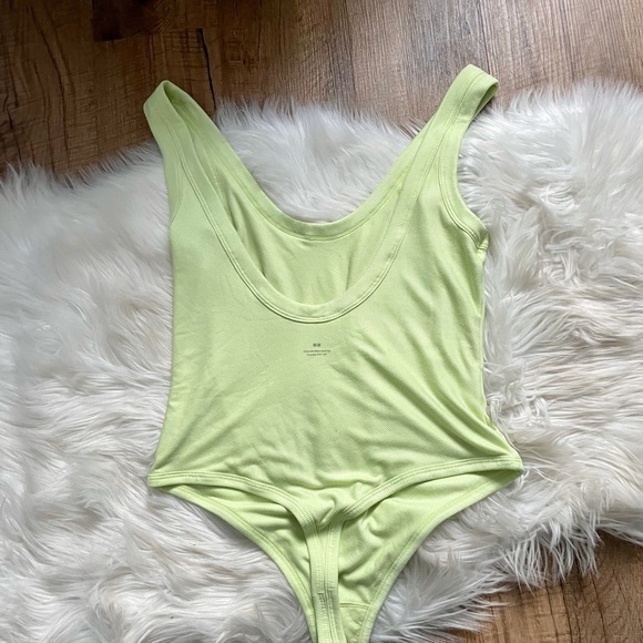 Uniqlo Alexander Wang Green Bodysuit - Picture 4 of 4